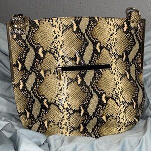 EST. 1946 Snakeskin Pattern Women's Bag